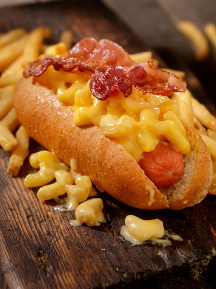 Perrito bacon y patatas fritas