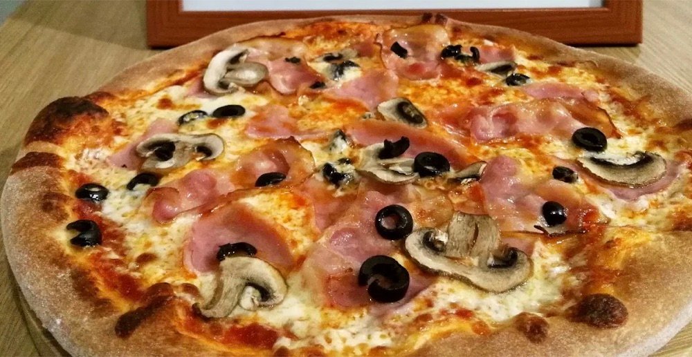 Pizza Caprichosa
